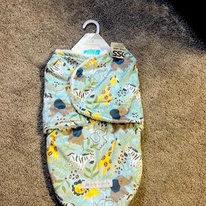Soft swaddle